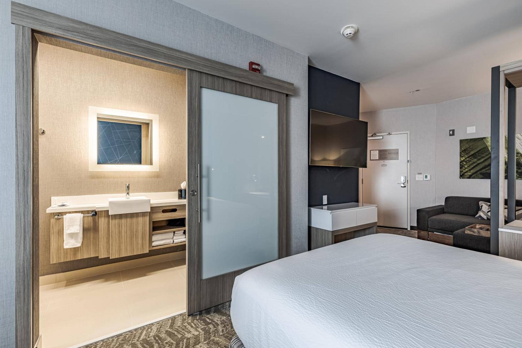 Springhill Suites By Marriott Fort Wayne Southwest Exterior photo